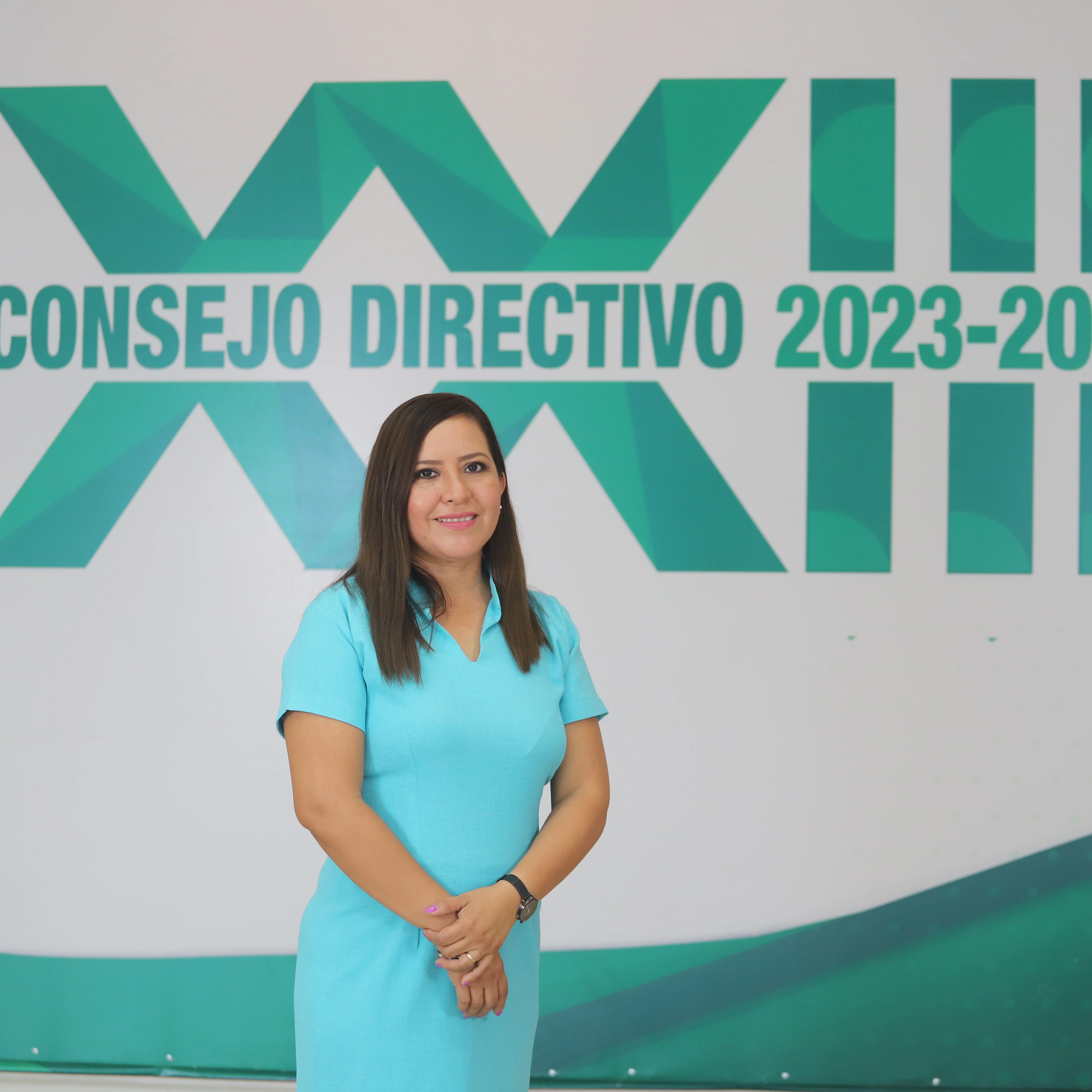 PRESIDENTA